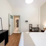 Houseloft Heritage Retreat *