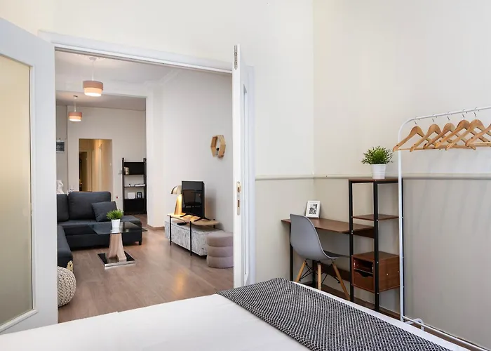 Houseloft Heritage Retreat *